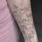 Tatouage Féminin Minimaliste Hallines